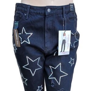 616023.....Simple Society Straight leg Jeans, 26"Inseam 12"Rise